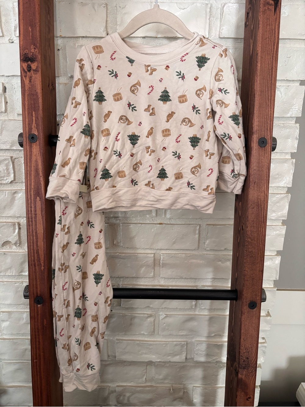 ✨3/$35✨ Carters PurelySoft Holiday Print Jogger Set